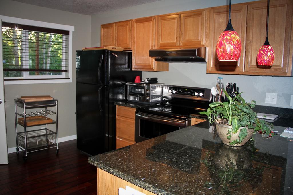 The 8Th Street Retreat Villa Carbondale Bagian luar foto