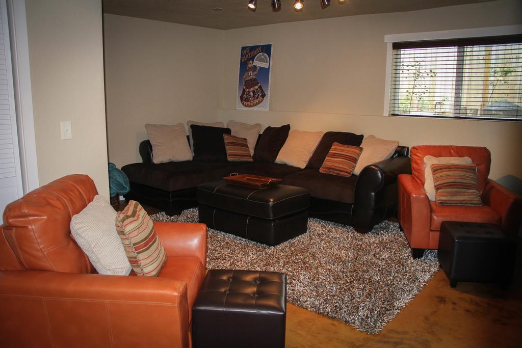 The 8Th Street Retreat Villa Carbondale Bagian luar foto